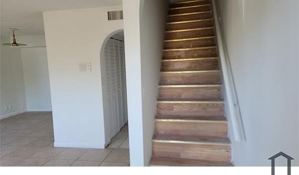 1st image of 609 SW 79th Ter