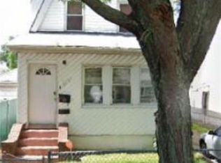 19307 122nd Ave, Jamaica, NY 11413
