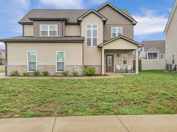 991 Cherry Blossom Ln, Clarksville, TN 37040