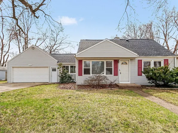 1920 Eckener Dr, Portage, MI 49002