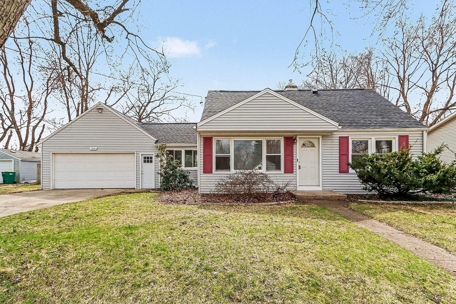 1920 Eckener Dr photo 1