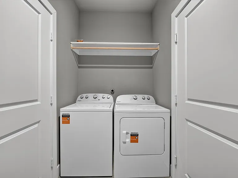 Laundry room with washer/dryer included