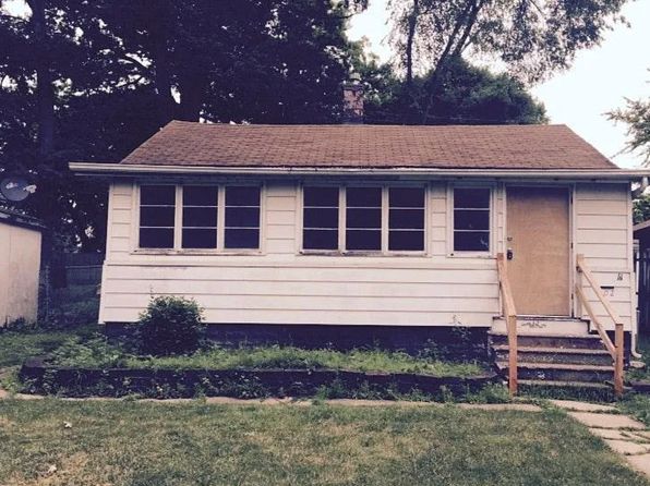 302 Oakview Ave