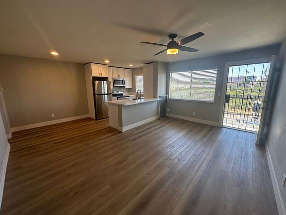 3rd image of 3162 Monroe Ave #30