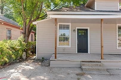 2nd image of 4821 Ash Ln #4823