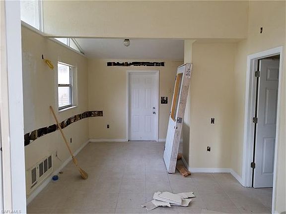 3rd image of 5537/5539 2nd Ave