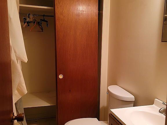 4th image of 3323 Young Forest Dr