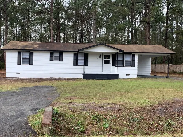 709 Lee Rd, Hinesville, GA 31313