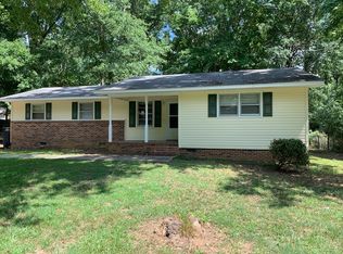 144 Ashdown Dr, Simpsonville, SC 29680