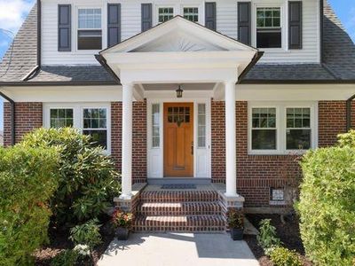 41 Wannamoisett Rd, East Providence, RI, 02914