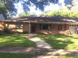 6660 Merry Ln, Houston, TX 77023