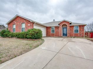 1524 Big Lake Dr, Mesquite, TX 75181