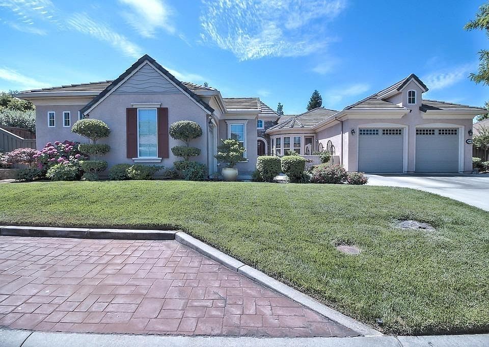 1st image of 3920 Crystal Downs Ct