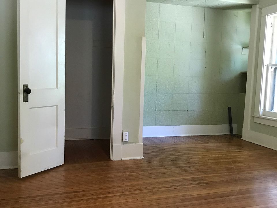 1st image of 1801 E St