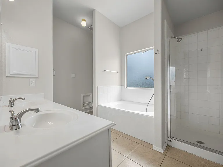 9313 Norfolk Ln — Photo 12
