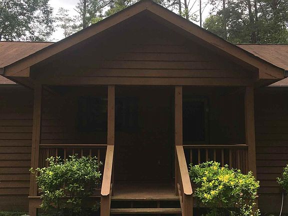 3rd image of 36 Sara Ln