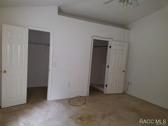 2nd image of 2433 W Summer Pl