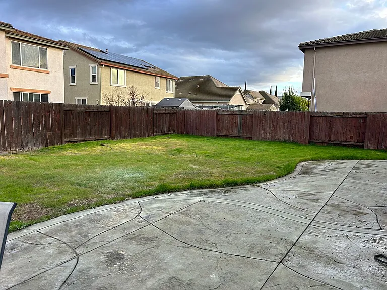 108 Matisse Dr — Photo 24
