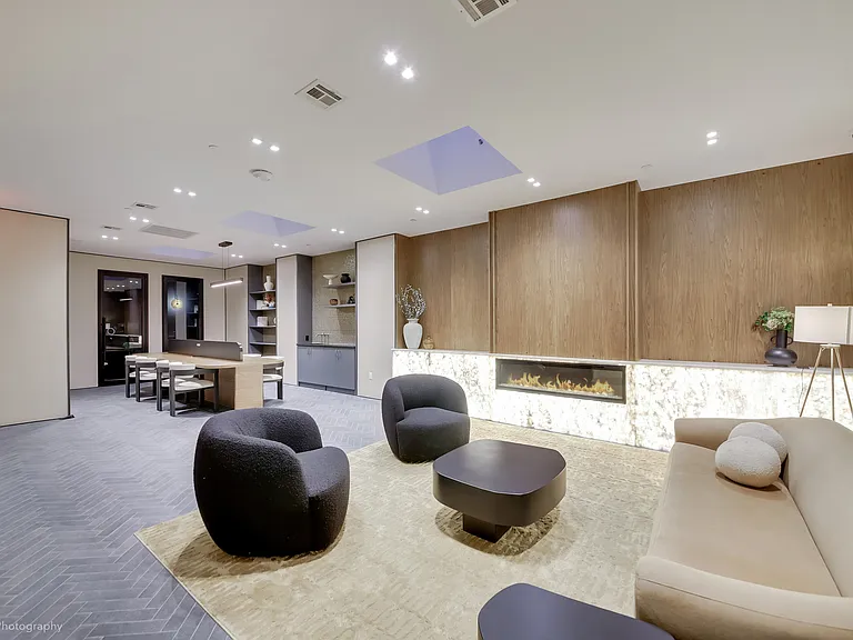 370 Lenox Ave #Penthouse 4 — Photo 15