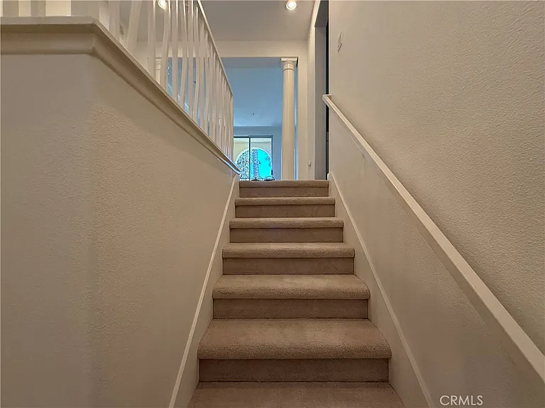 2250 Watermarke Pl — Photo 8