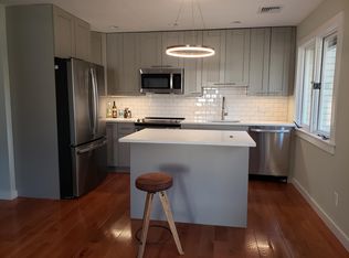 23 S Main St #B, Kent, CT 06757