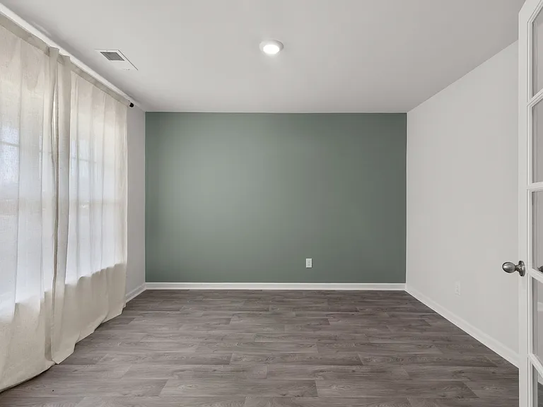109 W Farm Loop — Photo 8