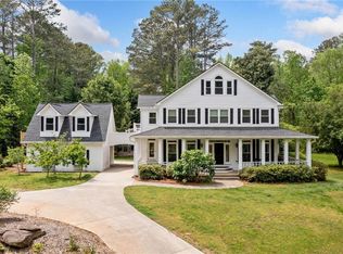 10192 Shallowford Rd, Roswell, GA 30075