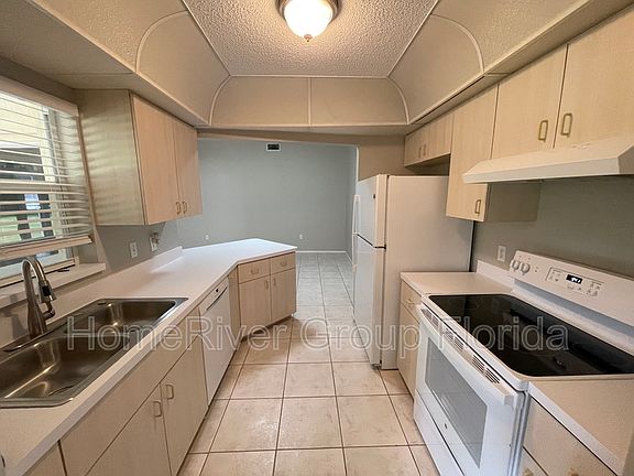 4th image of 4067 Bula Ln