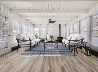 15650 Fish Point Rd SE, Prior Lake, MN 55372