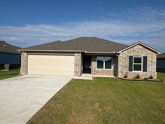3rd image of 98 Farmhouse Cir