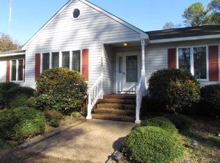 2609 Pigeon Hill Rd, Hayes, VA 23072