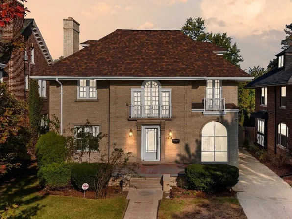 2464 W Boston Blvd, Detroit, MI 48206