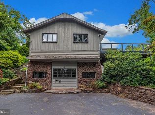 8 Sanford Rd, Stockton, NJ 08559