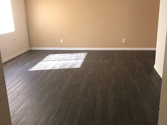 4th image of 1076 Sierra Vista Dr APT 1