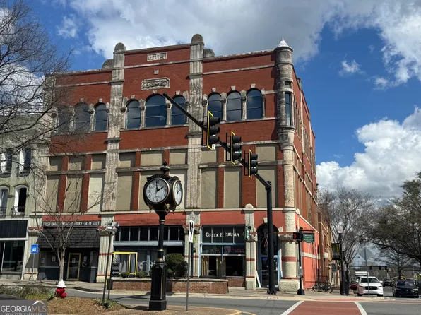 102 N Hill St APT 308, Griffin, GA 30223