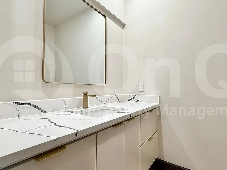 112 Paragon Ct — Photo 24