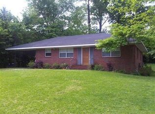 414 E 5th St, West Point, GA 31833