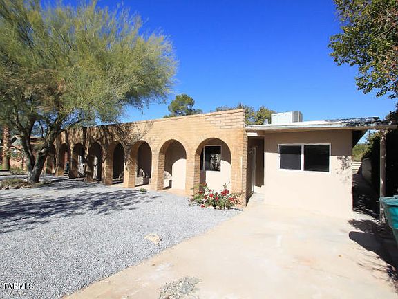 4th image of 2917 E Alta Vista St