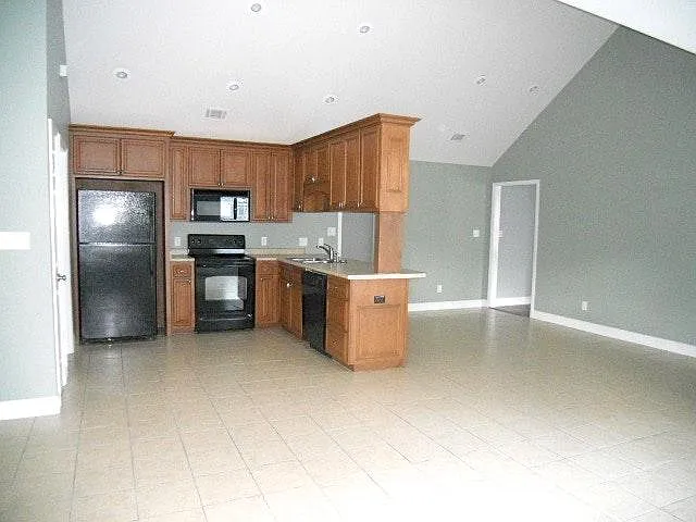 4265 Sonoma Dr — Photo 5