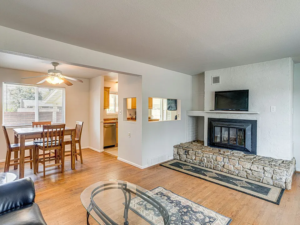 969 Evanston St #ID1605903P