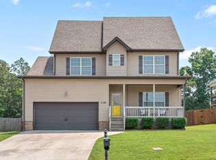 1197 Meachem Dr W, Clarksville, TN 37042