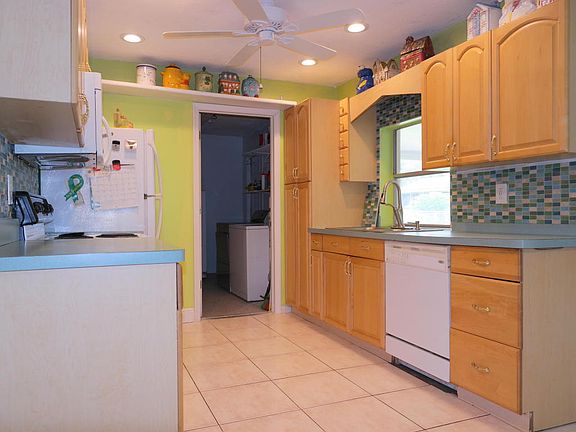3rd image of 3080 Nautical Way