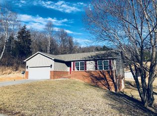 5015 Brody Dr, Blountville, TN 37617