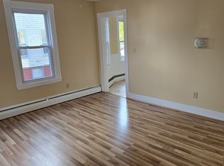74 Pike St, Biddeford, ME 04005