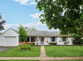 5 Pohatcong Ave, Waretown, NJ 08758
