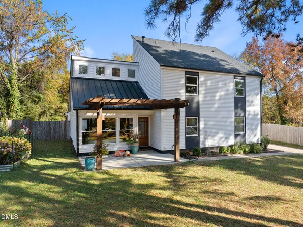 1409 Lions Way, Raleigh, NC 27604