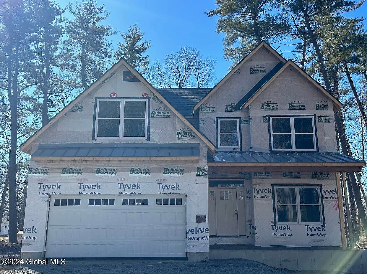 233 Pinewood Drive, Schenectady, NY 12303 MLS 202411773 Zillow