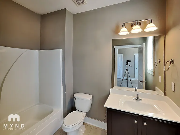 177 Herring St #6 — Photo 8