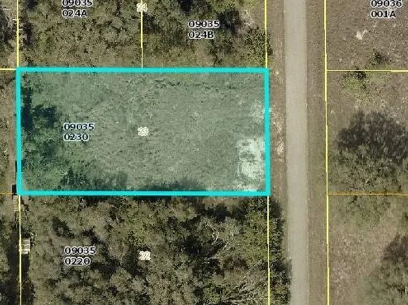 1821 Grant AVE, LEHIGH ACRES, FL 33972