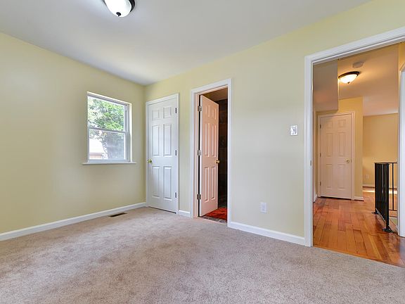 4th image of 5611 Tremont Dr